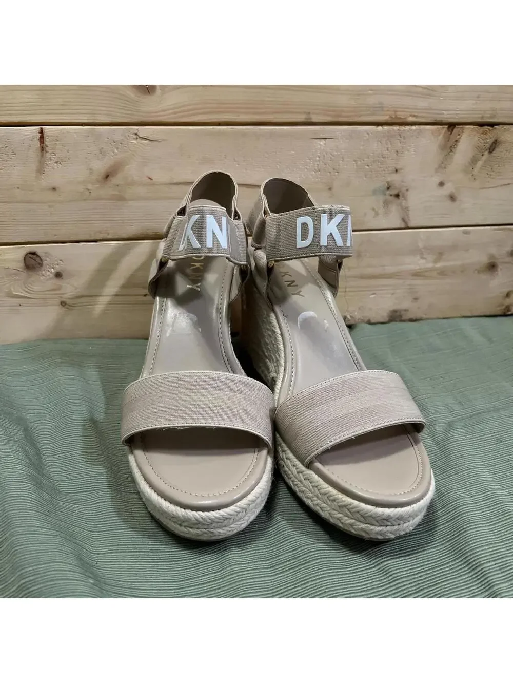 DKNY Womens Cream Tan Espadrille Logo Wedge Sandals Size 7.5 M EU 38 B